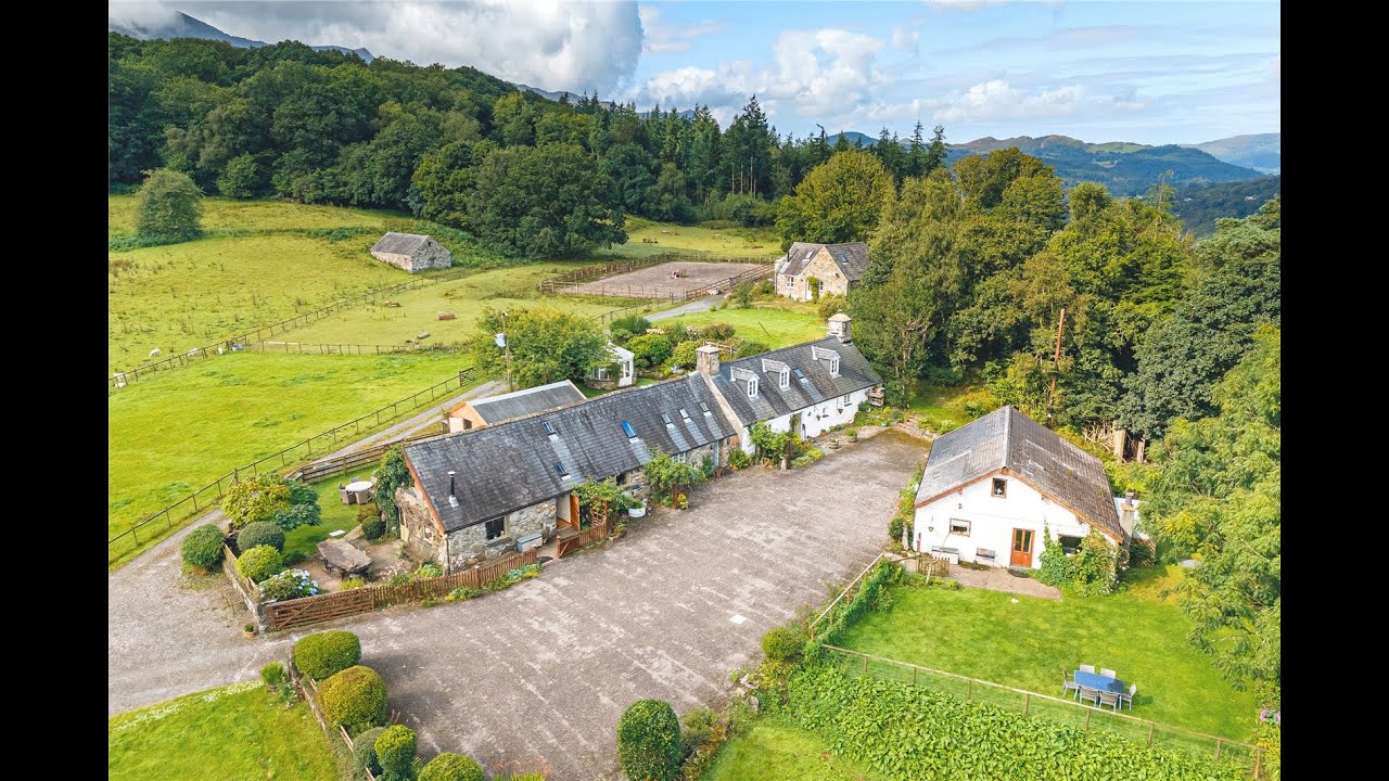 Property For Sale - Maes Yr Helmau, Dolgellau, Gwynedd, LL40 2RE