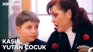Kaşık Yutan Çocuk - İlginç Tıbbi Vakalar