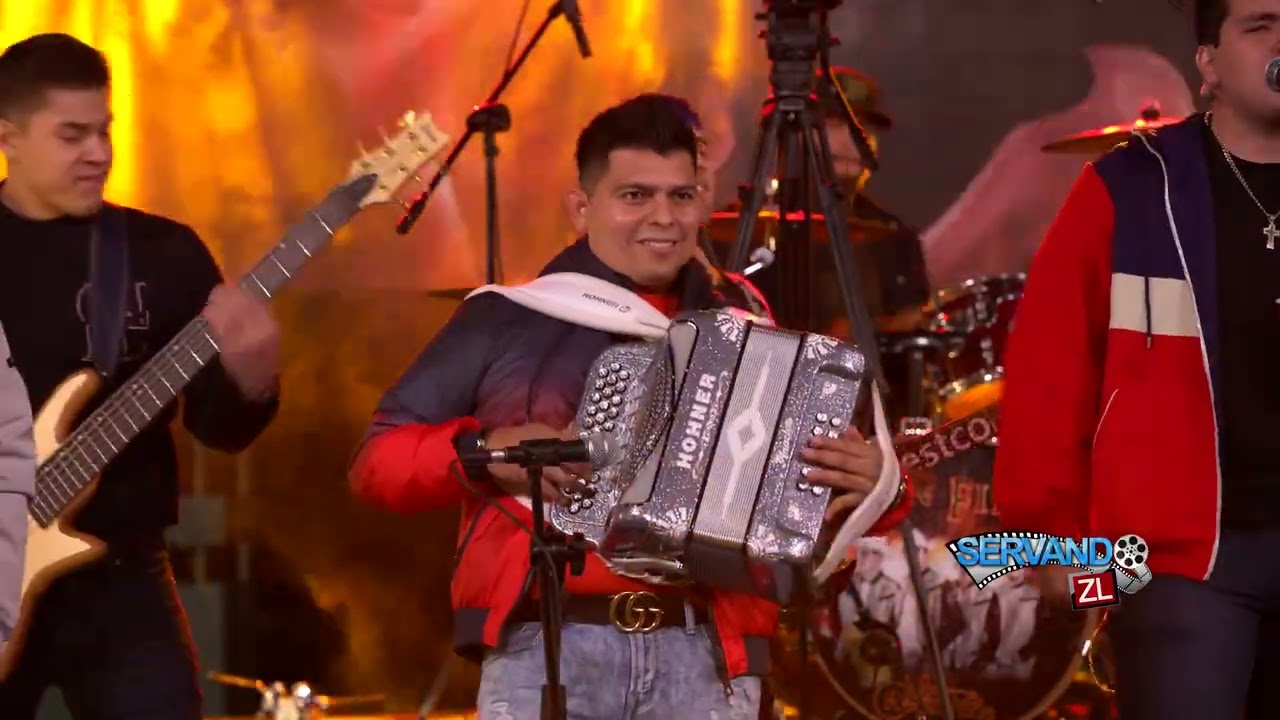 Grupo Marca Registrada x Enigma Norteño - El Consejo [En Vivo]