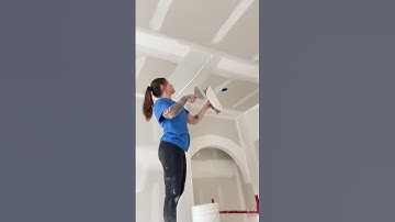 Coating a ceiling buttjoint! 😁 #drywall #taping #construction #diy #satisfying