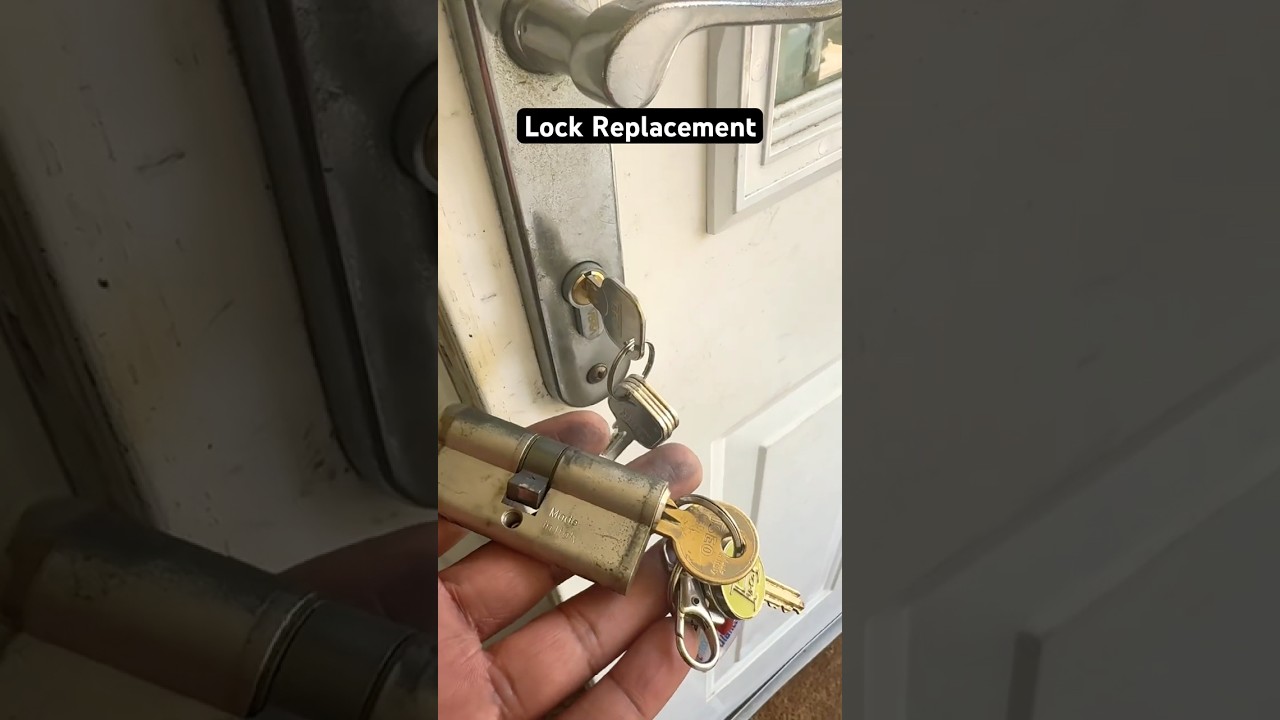 Key stuck in lock replaced for customer in South Croydon CR2