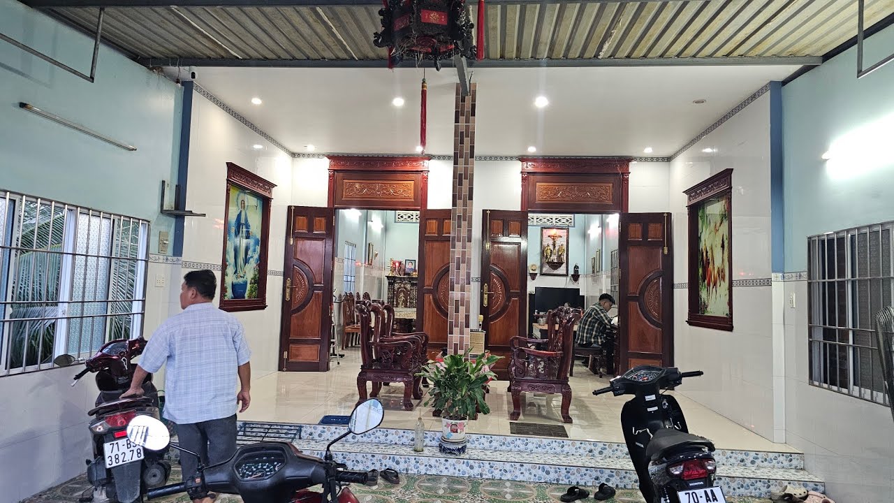 TẬP 4592:Nhà Vườn Đẹp Có Thổ Cư,Mặt Tiền Đường Nhựa,Gần Chợ Trung Hòa,Chợ Gạo