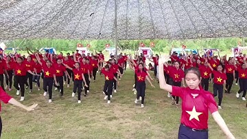 Đồng diễn: Hành khúc Đội