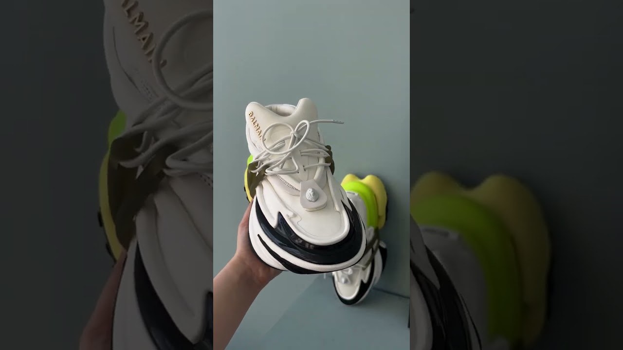 Balmain Paris Unicorn Black/Red