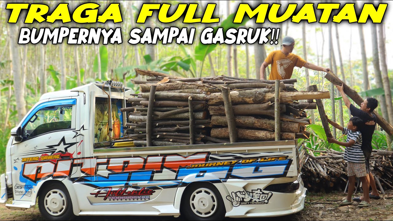 TRAGA DITDIM COBA MUAT KAYU SEBANYAK INI..