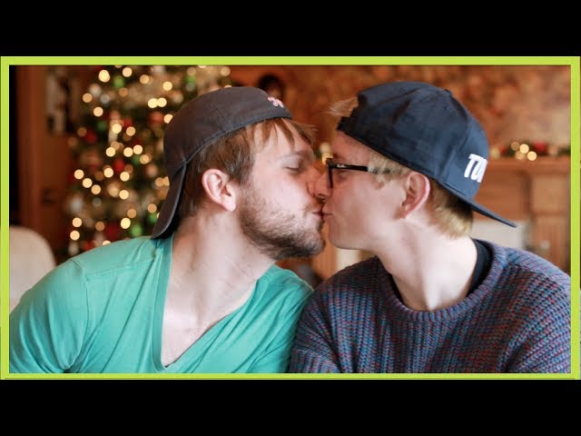 KISSING STRAIGHT BOYS | Tyler Oakley - YouTube