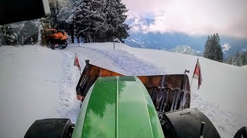 “Defying the Storm: Epic Snow Removal on Dangerous Alpine Passes”