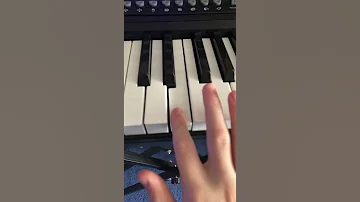 How to play seven nation army on piano 🎹