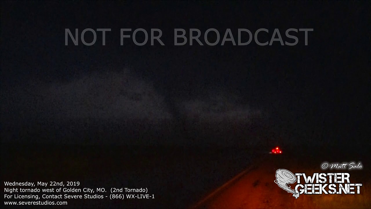5/22/2019 Night tornado west/southwest of Golden City MO Matt Salo