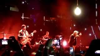 U2 - The Miracle of Joey Ramone  IE Tour Torino 04.09.2015