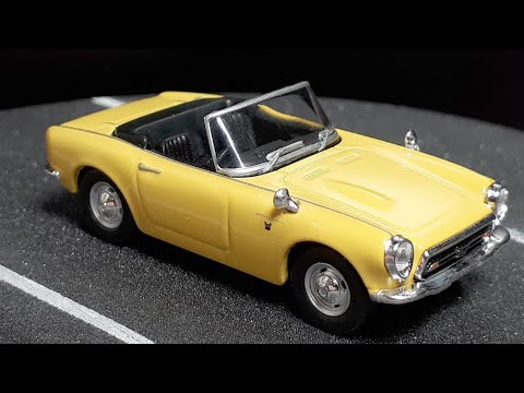 1/64 Honda S800 by Kyosho diecast - YouTube