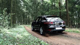 Porsche Macan S Diesel Off-Road Launch Control