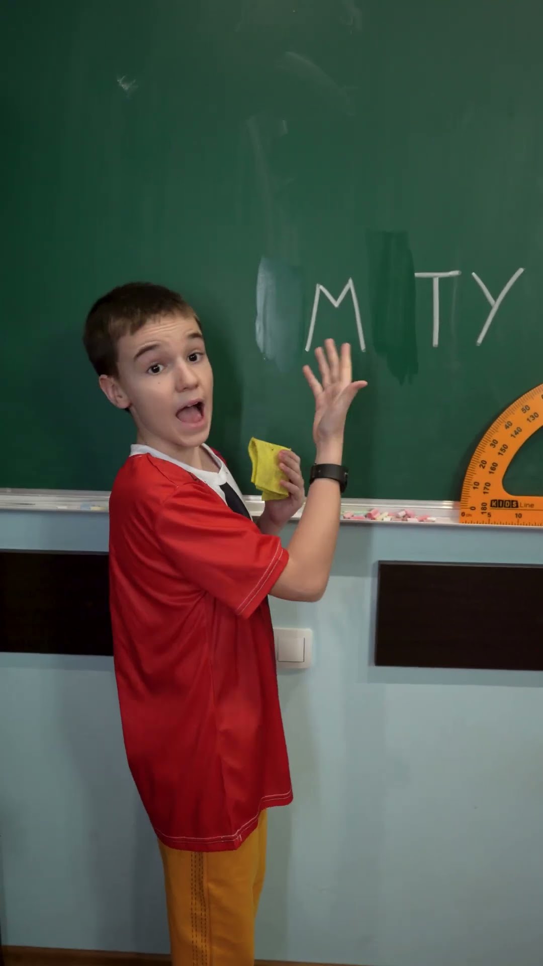 Funniest  and smartest kid in the world #shorts #funny