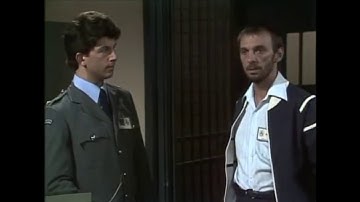 Prisoner - Derek Latham Confronts Ferguson - Cell Block H