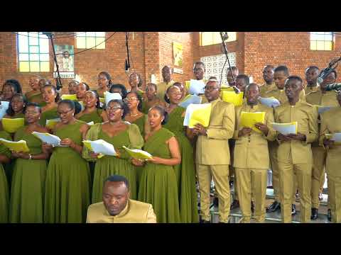 Imana Nisingizwe Mu Ijuru Chorale Christus Regnat