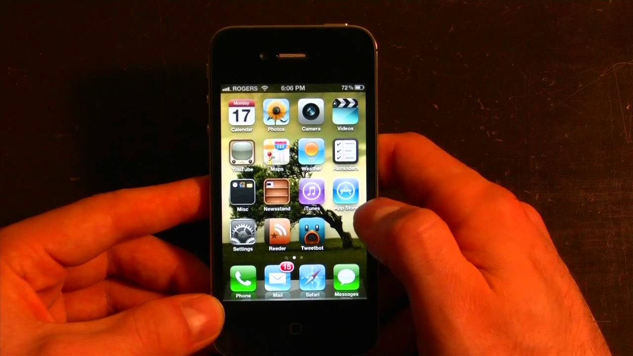 iPhone 4S Review (Canada) 