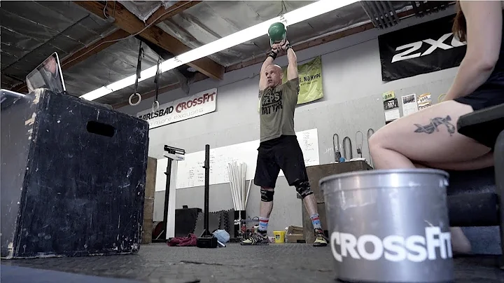 World-Record Attempt: 950 Kettlebell Swings in 60 ...