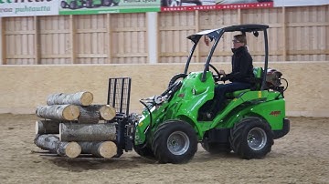 Avant Loaders - Pallet Forks with Side Shift