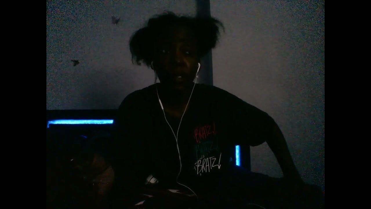 Yo crush wanna gift u stuff just cause! Wanna bend u ova n spank u; gotta show u who runnin things!