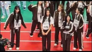 MEOVV -LIKE JENNIE PERFORMANCE IN ISAC2025 #kpop