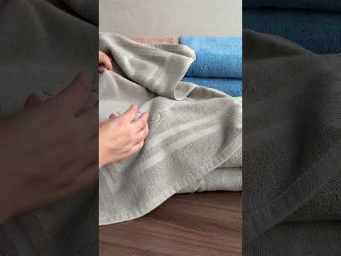 Рушник махровий для ніг Туреччина OrganicSoft Premium 50*70 700 г/м² Світло-сірий, видео 1