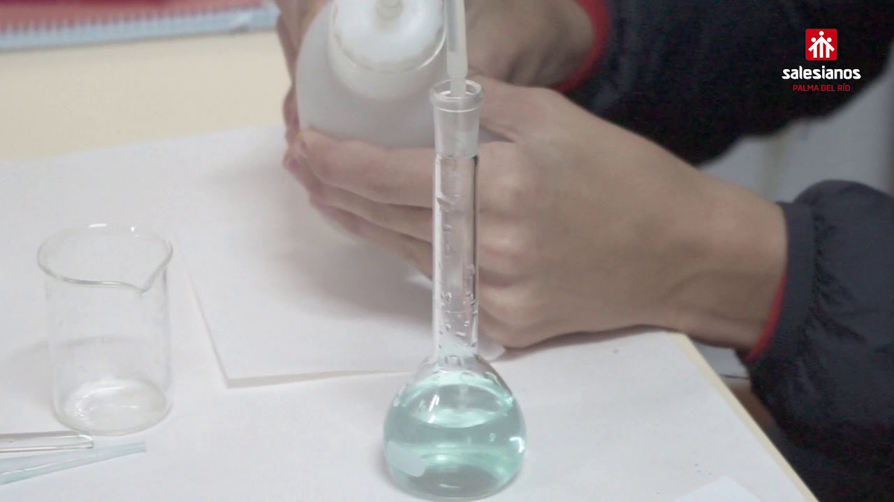 Práctica de Laboratorio: Preparación de Disoluciones - YouTube