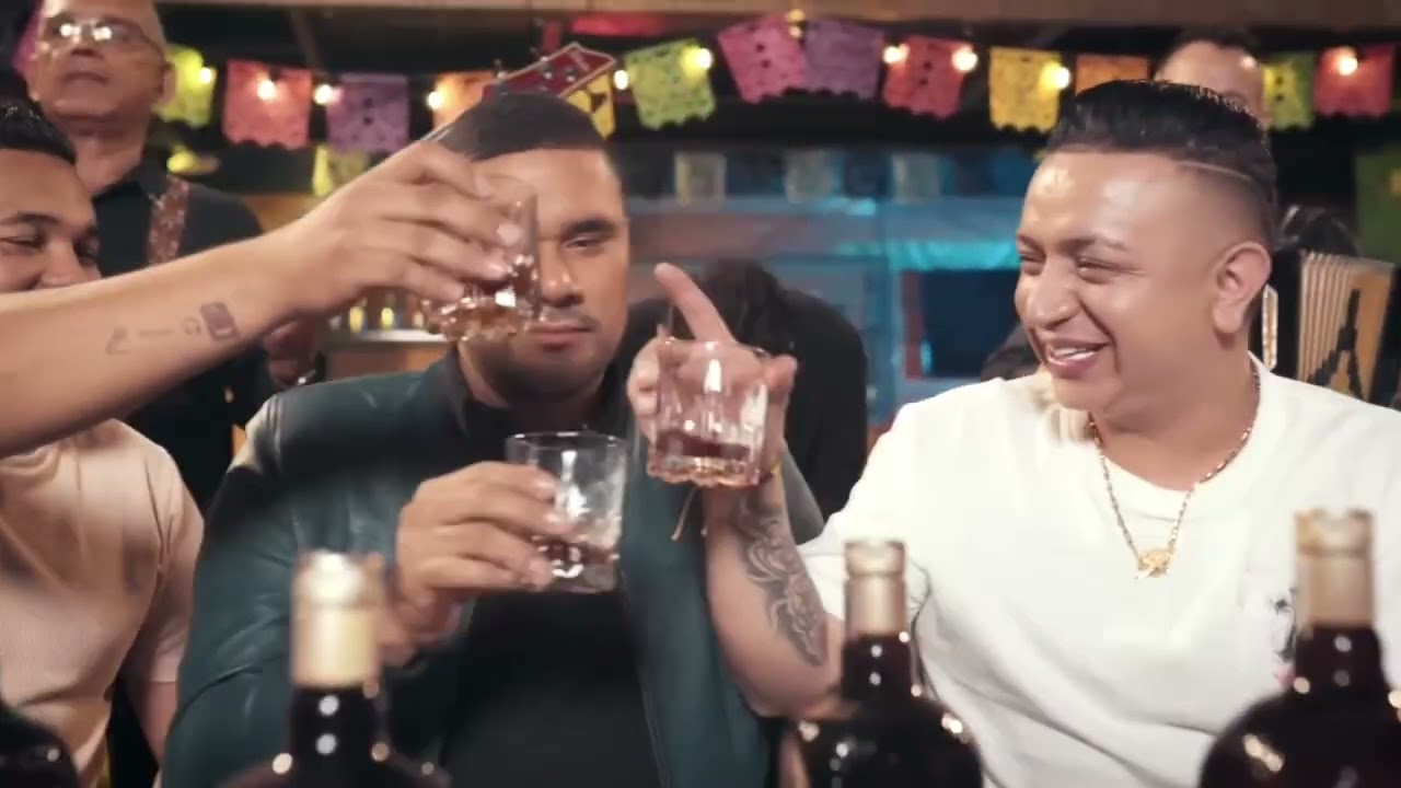 VIDEOS MEZCLAS EN VIVO - LO MEJOR CANTINAZO 2025 ANTONIO VELEZ DJ