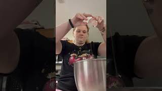 Bake a cake with me🎂 #baking #cake #easyrecipe #frosting
