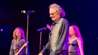 STARSHIP featuring Mickey Thomas - Find Your Way Back (Jefferson Starship cover) - Live Carteret PAC