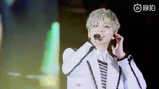 [Fancam] 181109 LuHan - Let Me Stay By Your Side @ RE:X Shenzhen Concert