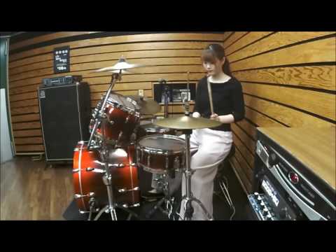 朱音AKANE【嘘つきのパレード】女性ドラマー
