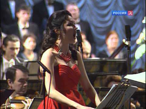 Удивительная примадонна. Анна Нетребко (дф) (ls)