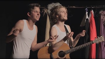 Cabaretduo Bongers en van Egmond - "Wij betallûh heulemal nergus meer vor!" (trailer)