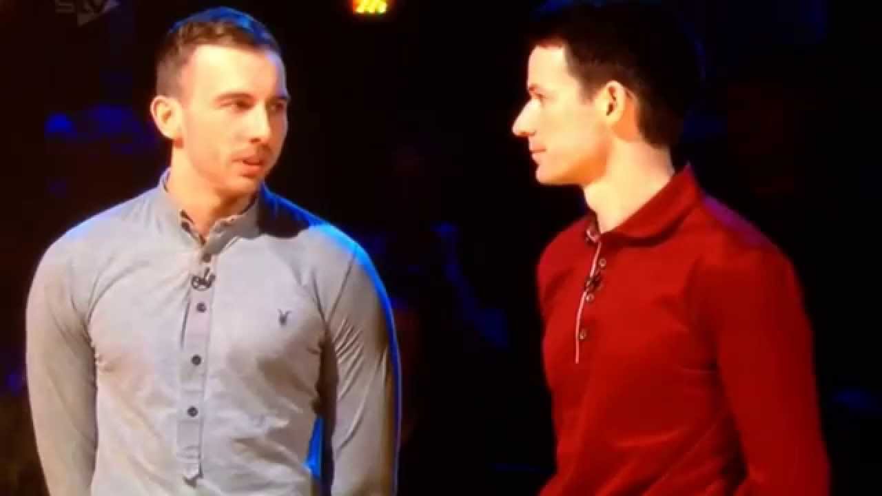 2 Scottish lads on a gameshow choose to go for a tactical bank