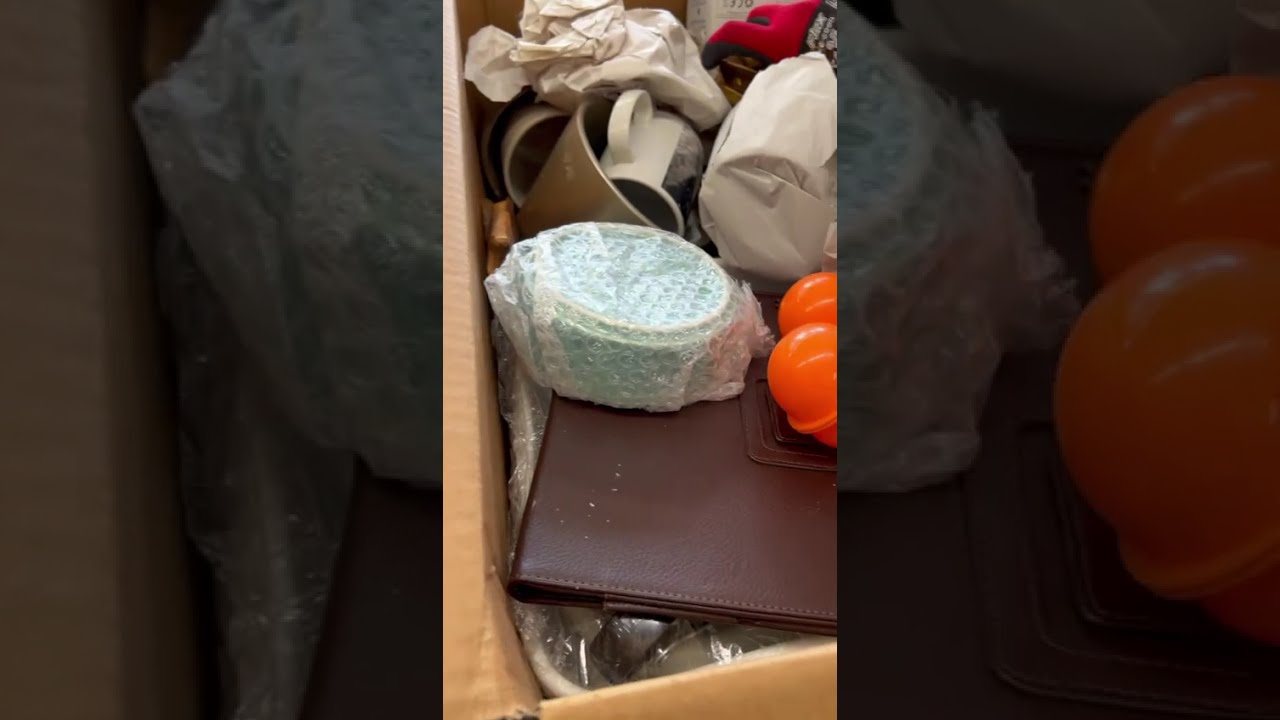 Bric-&agrave;-brac | Namų smulkmenos, aksesuarai ir dar daugiau &ndash; tiesiai i&scaron; UK     #brick #secondhand