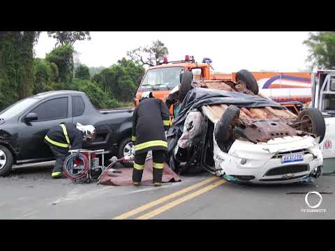 Carro da saúde de Capanema se envolve em acidente