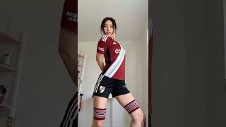Asian Girl Tries River Plate 2025/2026 Kit 🔥 Dance Challenge ⚽💃
