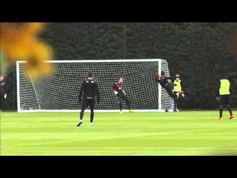 amazing goal from fraizer campbell in crystal palace training