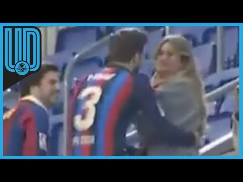 Gerard Piqué y el beso a su novia Clara Chía durante la despedida del jugador