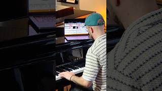 Wanna learn how to play piano? Try @flowkey_app Premium for free with link in my bio!