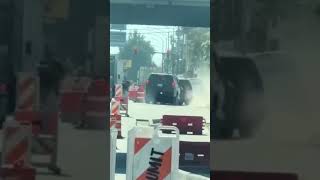 Chicago Driver Violently Rams Into ICE Vehicle in Spate of Attacks on Federal Agents #shorts