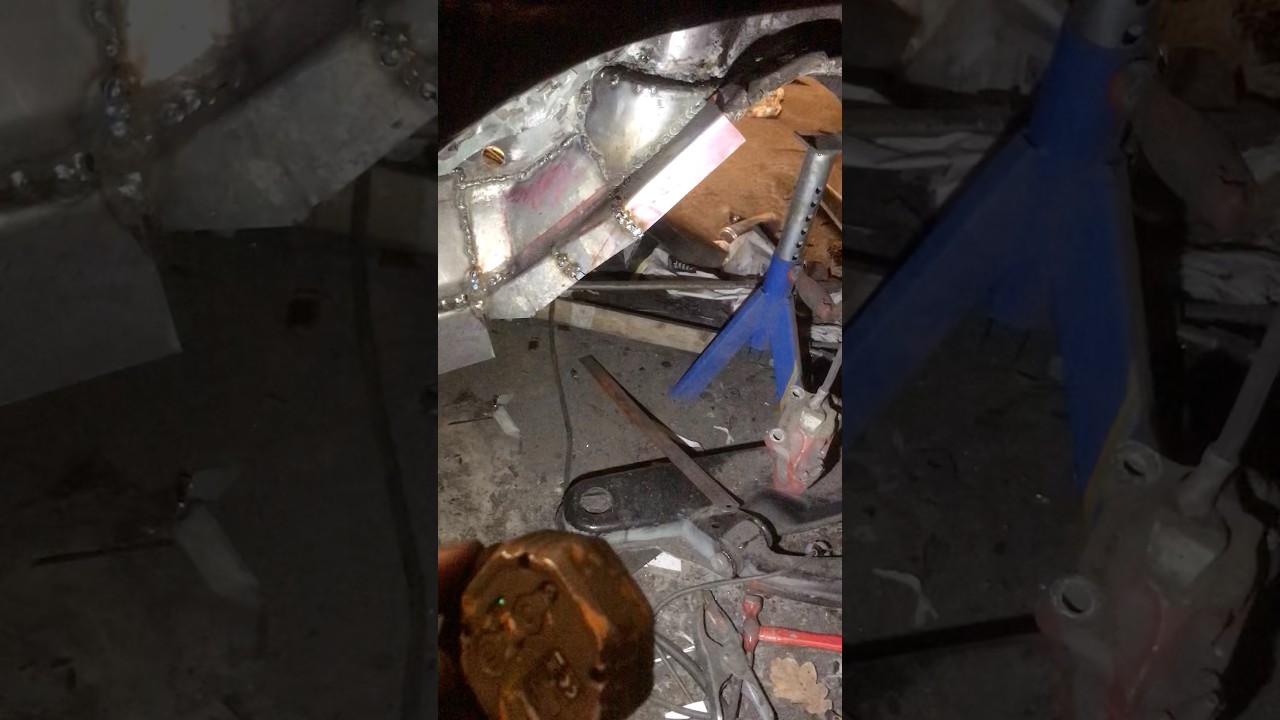 W116 Restoration Update 8: Left rear frame member coming along nicely. Tiny steps.. 