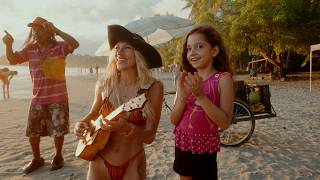 Unexpected Joy with a Local in Costa Rica– Singing ‘Pura Vida’ (Live)