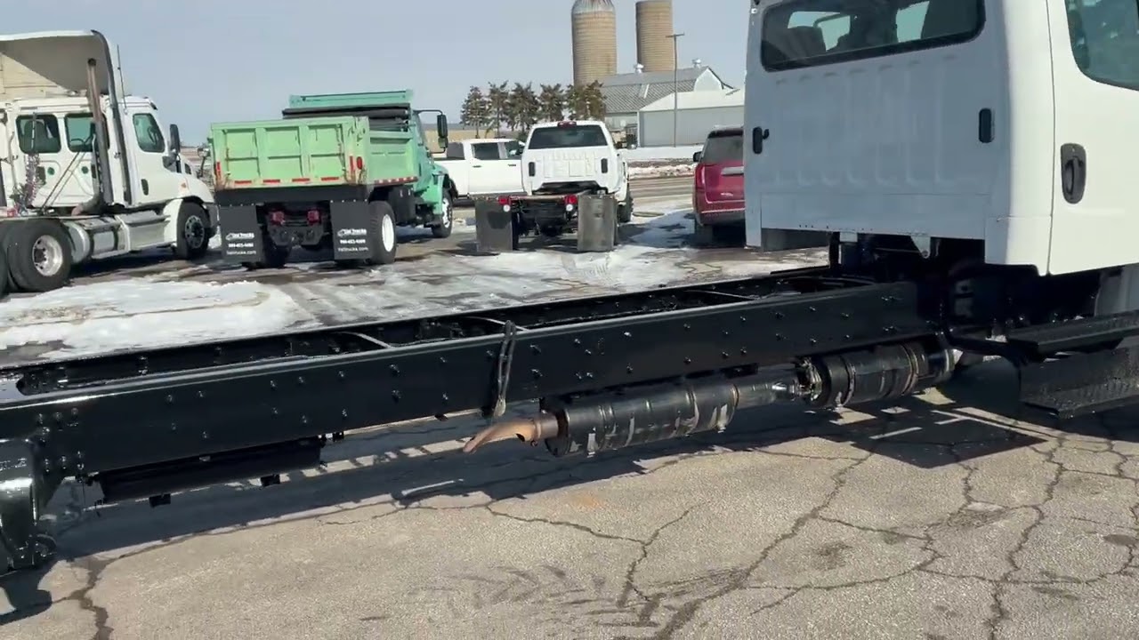 3344 2016 Freightliner Tandem M2 Chassis