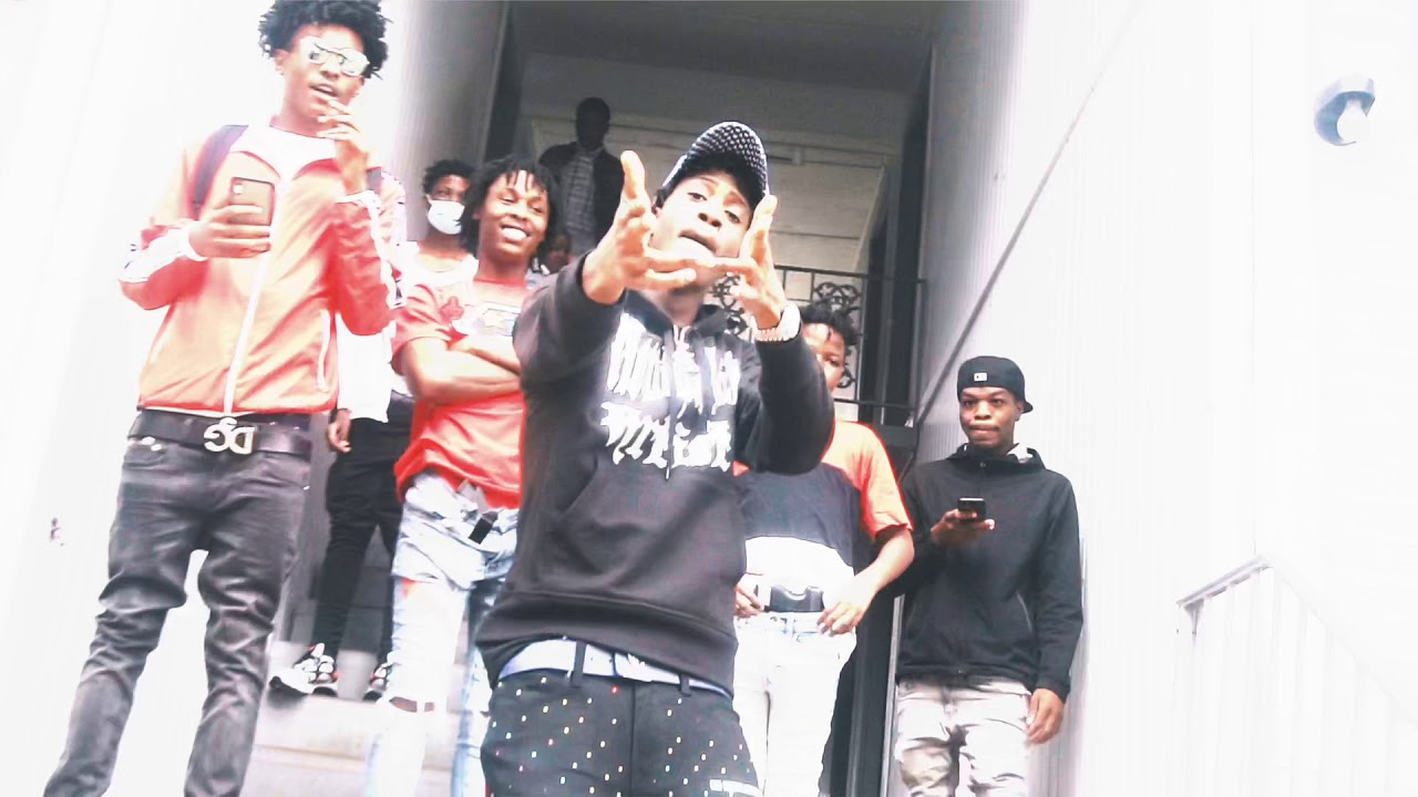 Mira B4L Trip - Whatcha Know Bout Me (Official Music Video) Prod By D.Hill en YouTube
