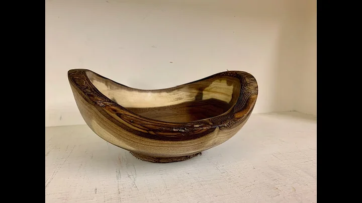 woodturning a natural edge walnut bowl