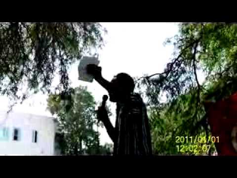 الشاعر فريد خدومة يبدع في قبلي