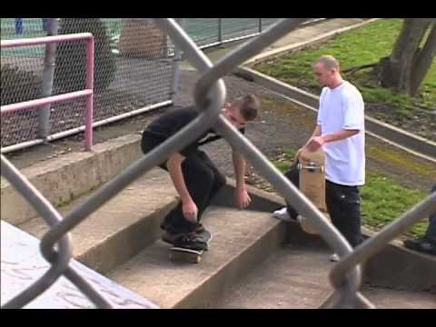 After Work Skateboarding Film: Friends Montage