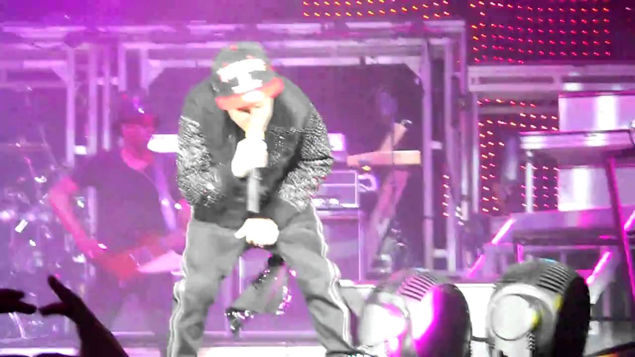 Justin Bieber - My World Tour Live @ The O2 Dublin - 19 Baby