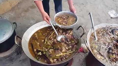 Thưởng thức đặc sản chợ phiên bắc hà lào cai món thắng cố ngon tuyệt